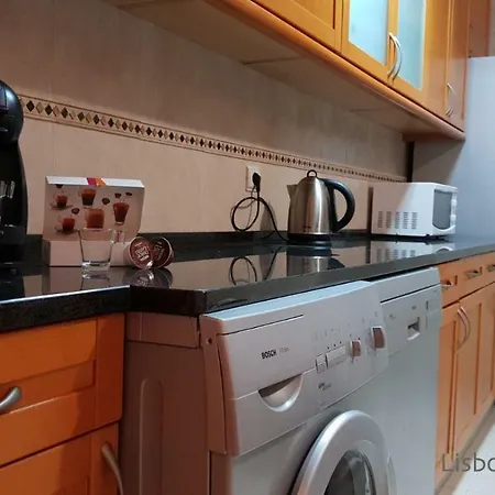 Lisbonsbesthome A 5min Do Aeroporto Apartment *